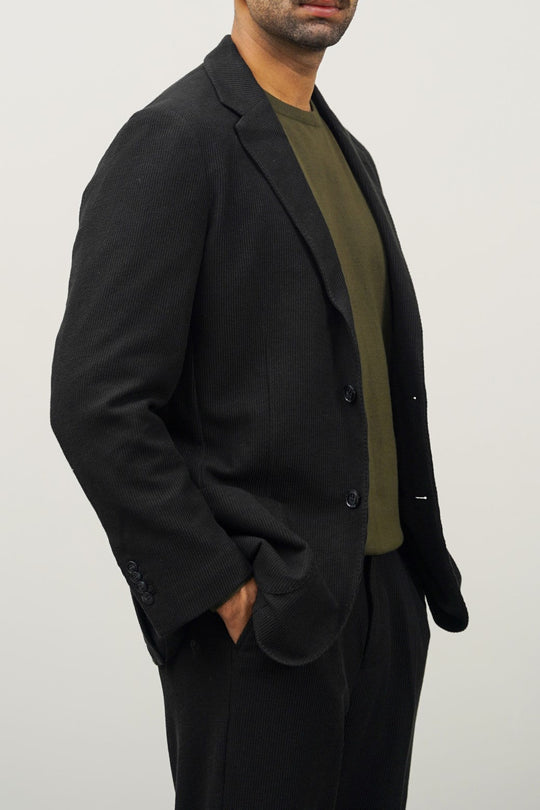 BLACK TEXTURED BLAZER