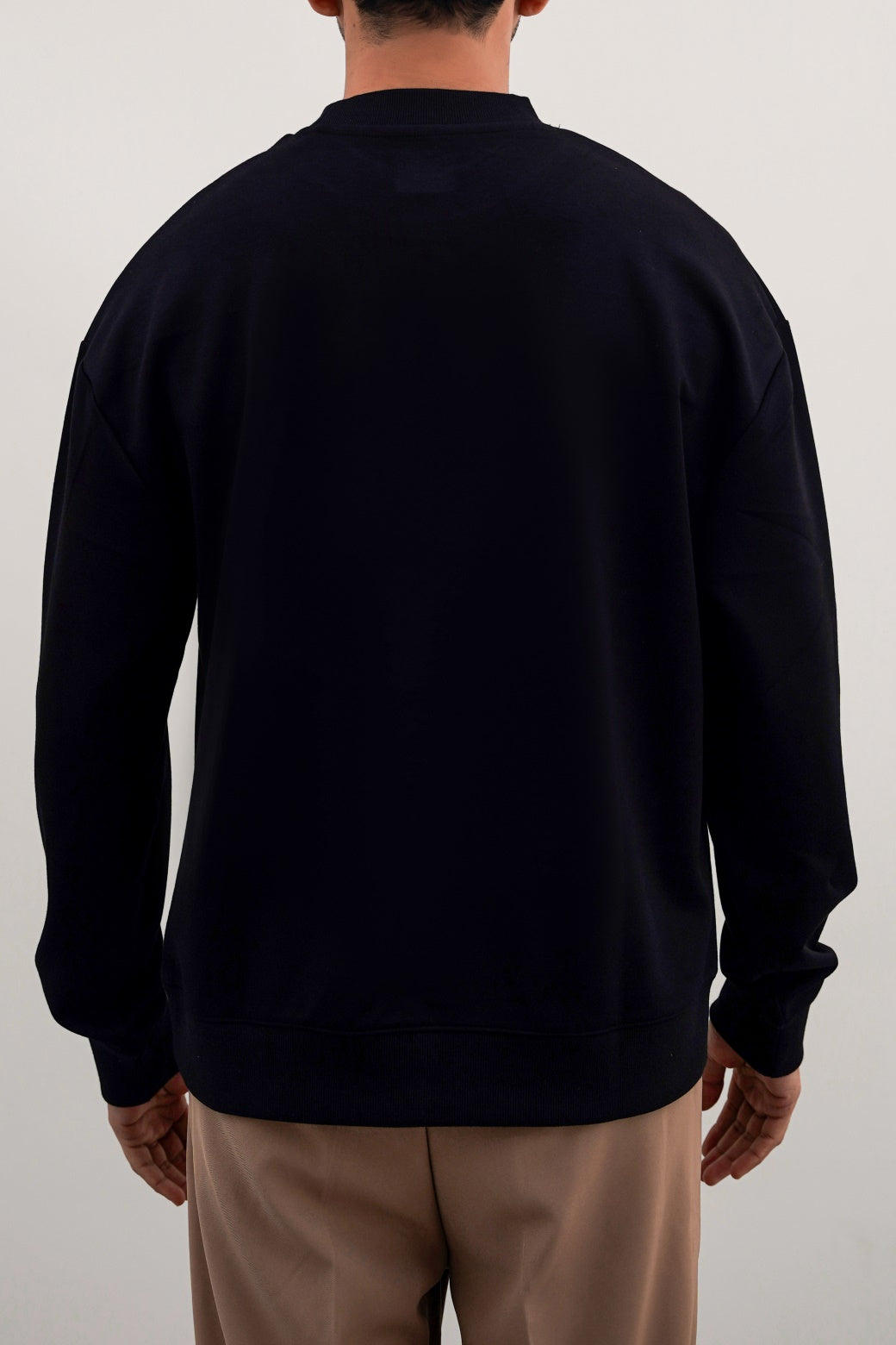 BLACK SCUBA SWEATSHIRT