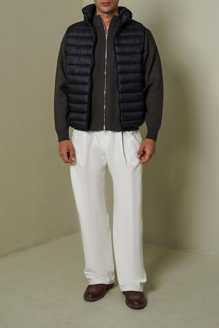 HOODED GILET