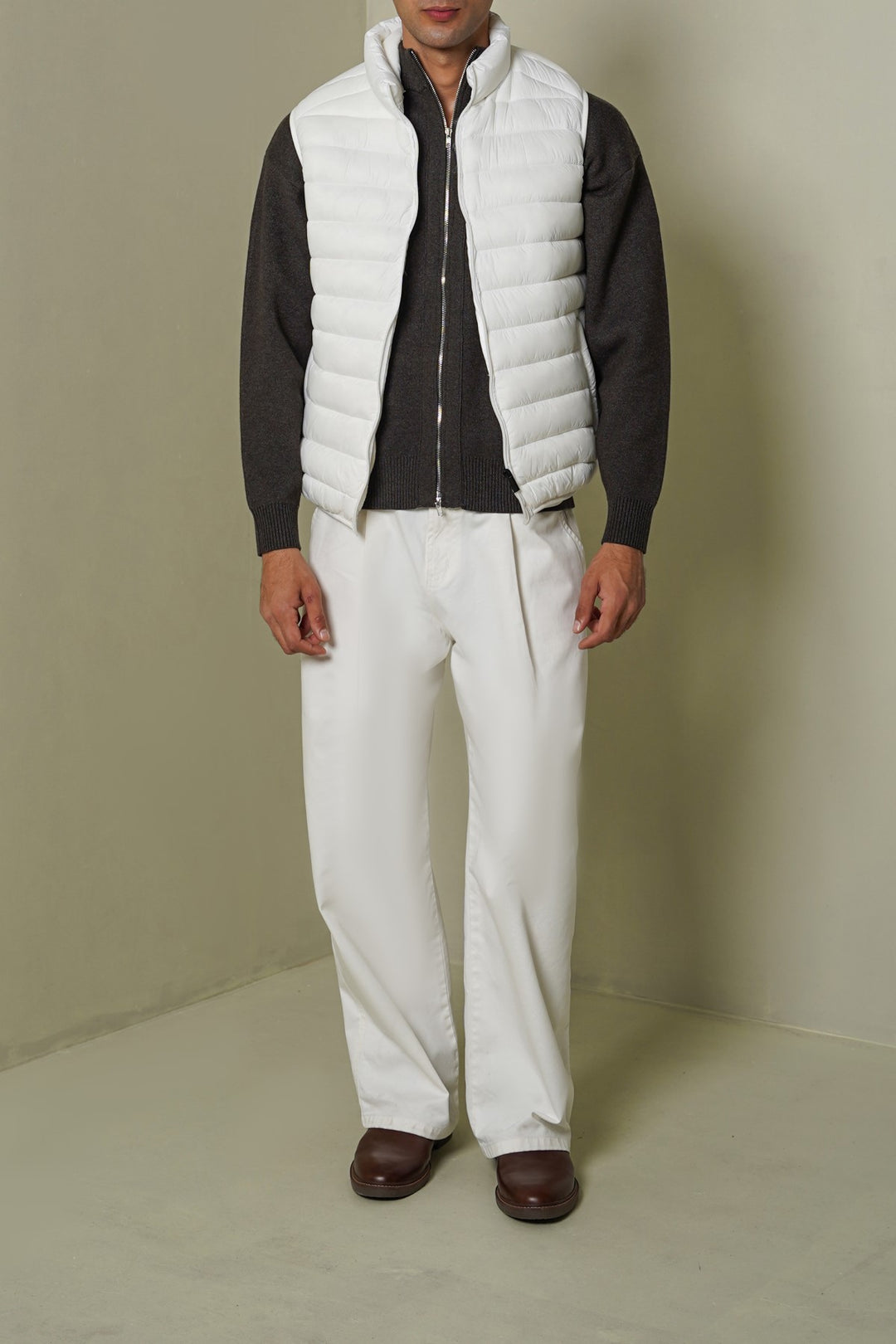 HOODED GILET