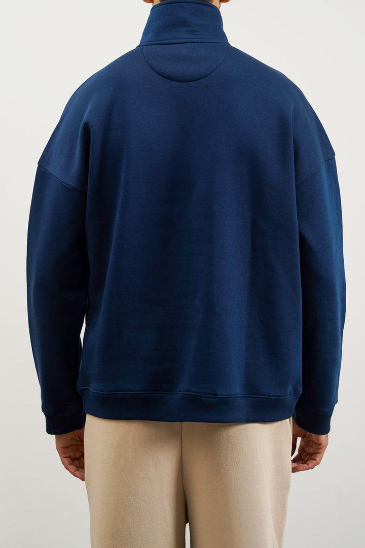 NAVY QUARTER ZIP SWEATSHIRT