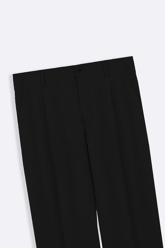 3D PLEATED PANTS