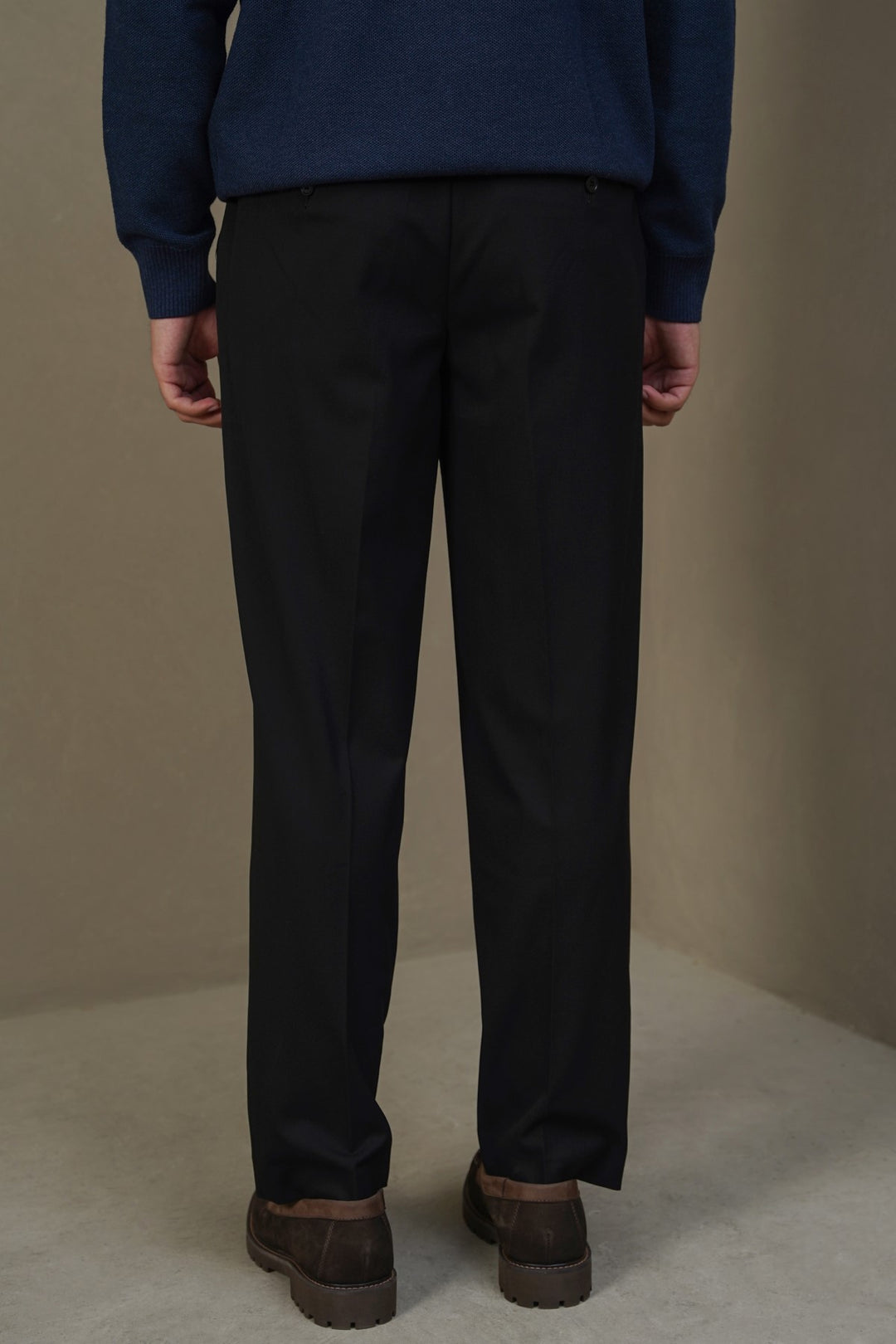 BLACK TAILORED EASY PANTS