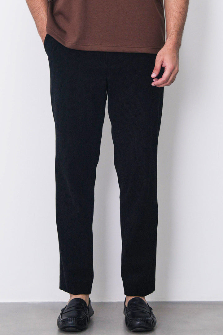 BLACK SLIMFIT CORDUROY PANTS