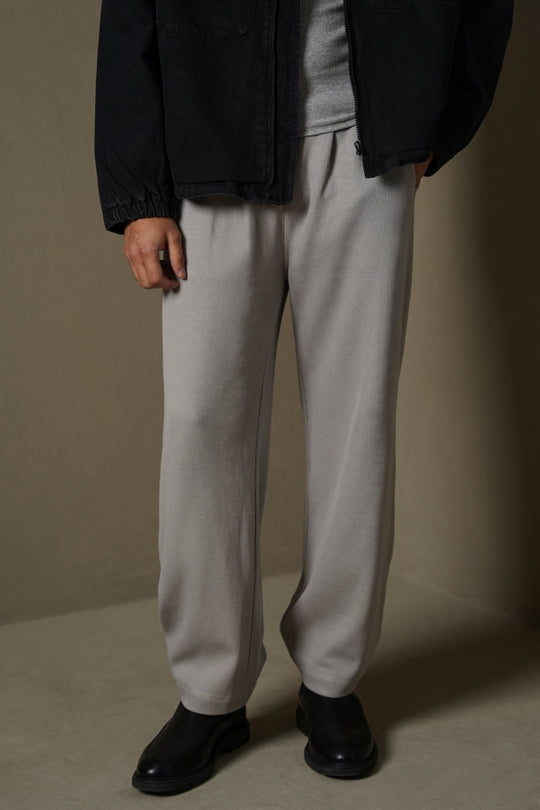 LIGHT GREY KNITTED LOOSE PANTS