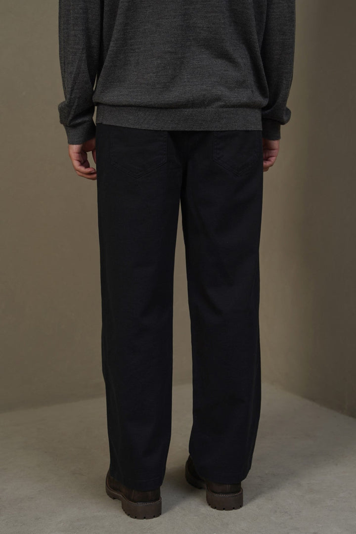 BLACK RELAXED TWILL PANTS