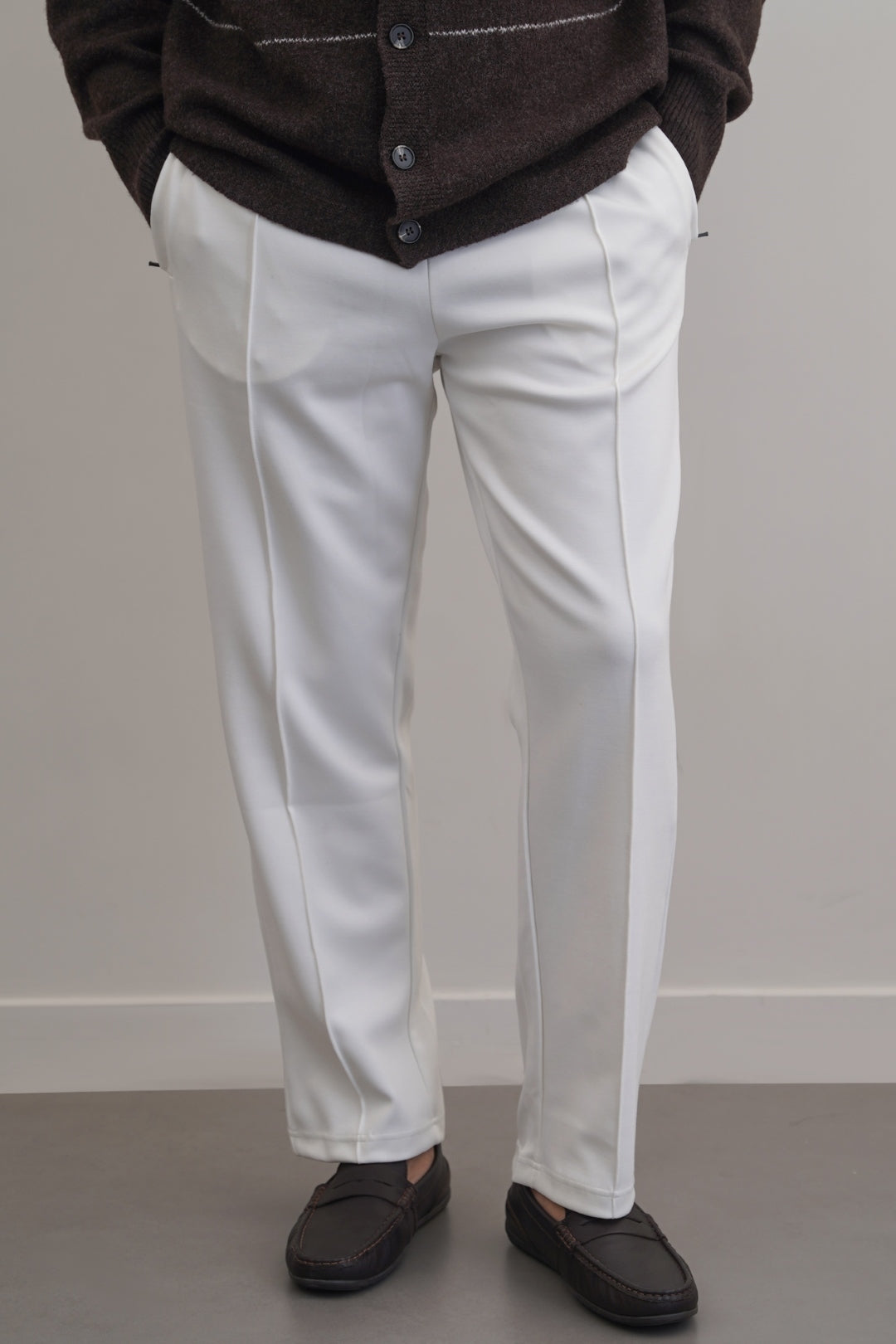 IVORY EASY PLEATED TROUSERS