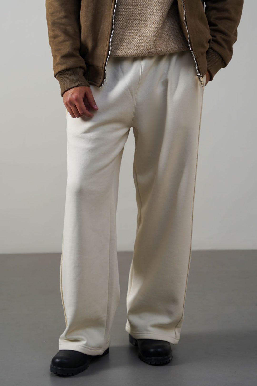 IVORY CLOUD COMFORT TROUSERS