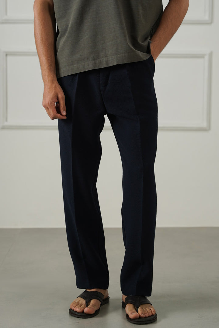 TEXTURED ADJUSTABLE PANTS