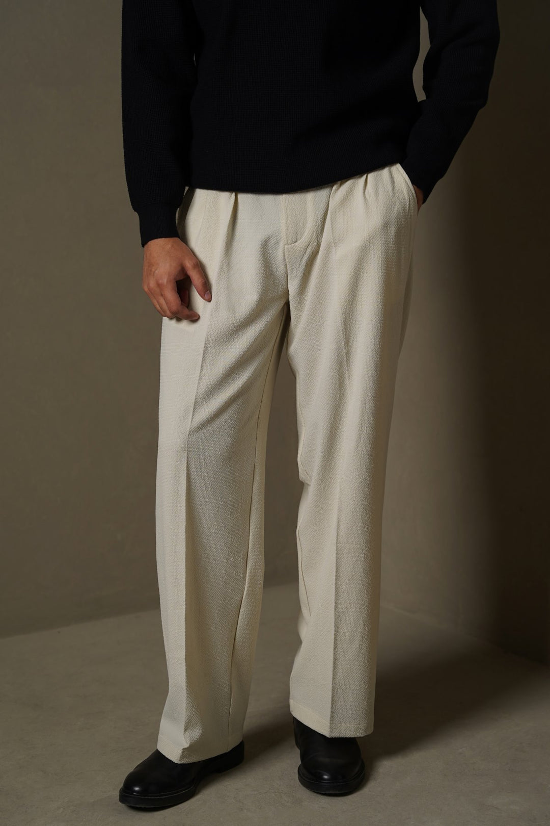 BEIGE LOOSE TAILORED PANTS