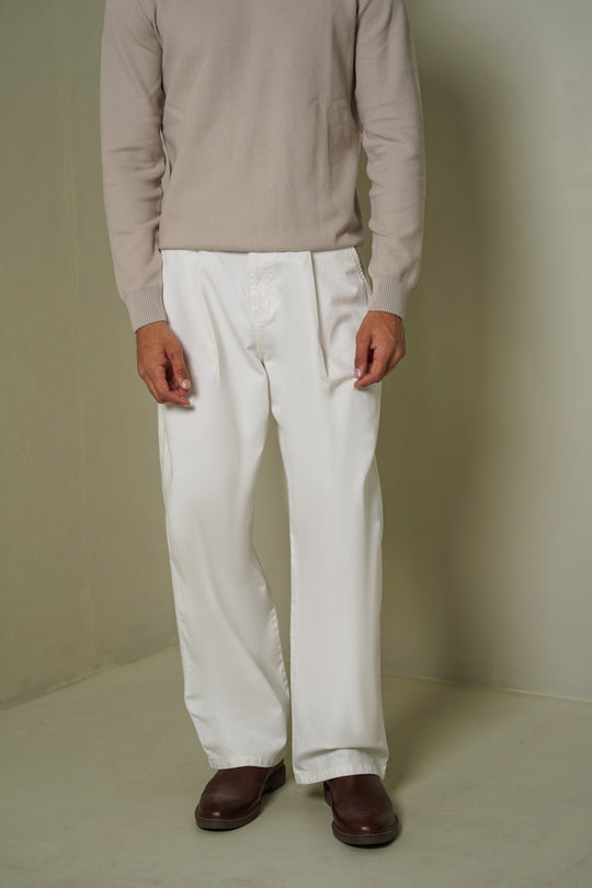 ECRU 3D PLEAT DENIM PANTS