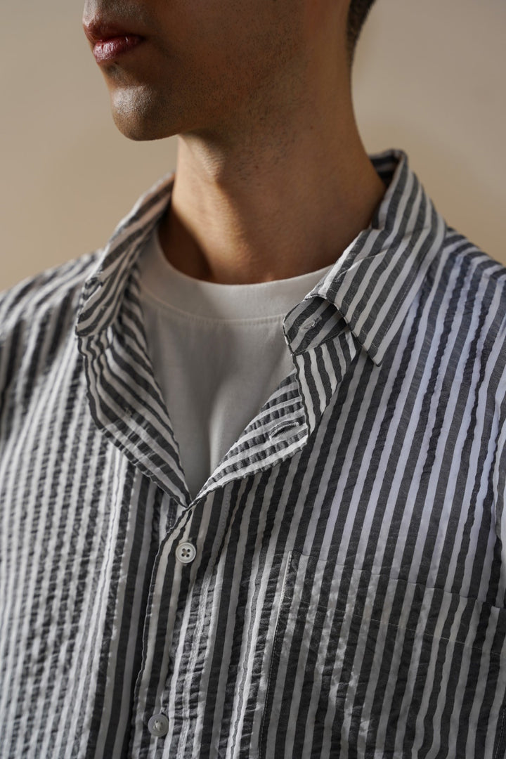 SEERSUCKER FLOWY SHIRT