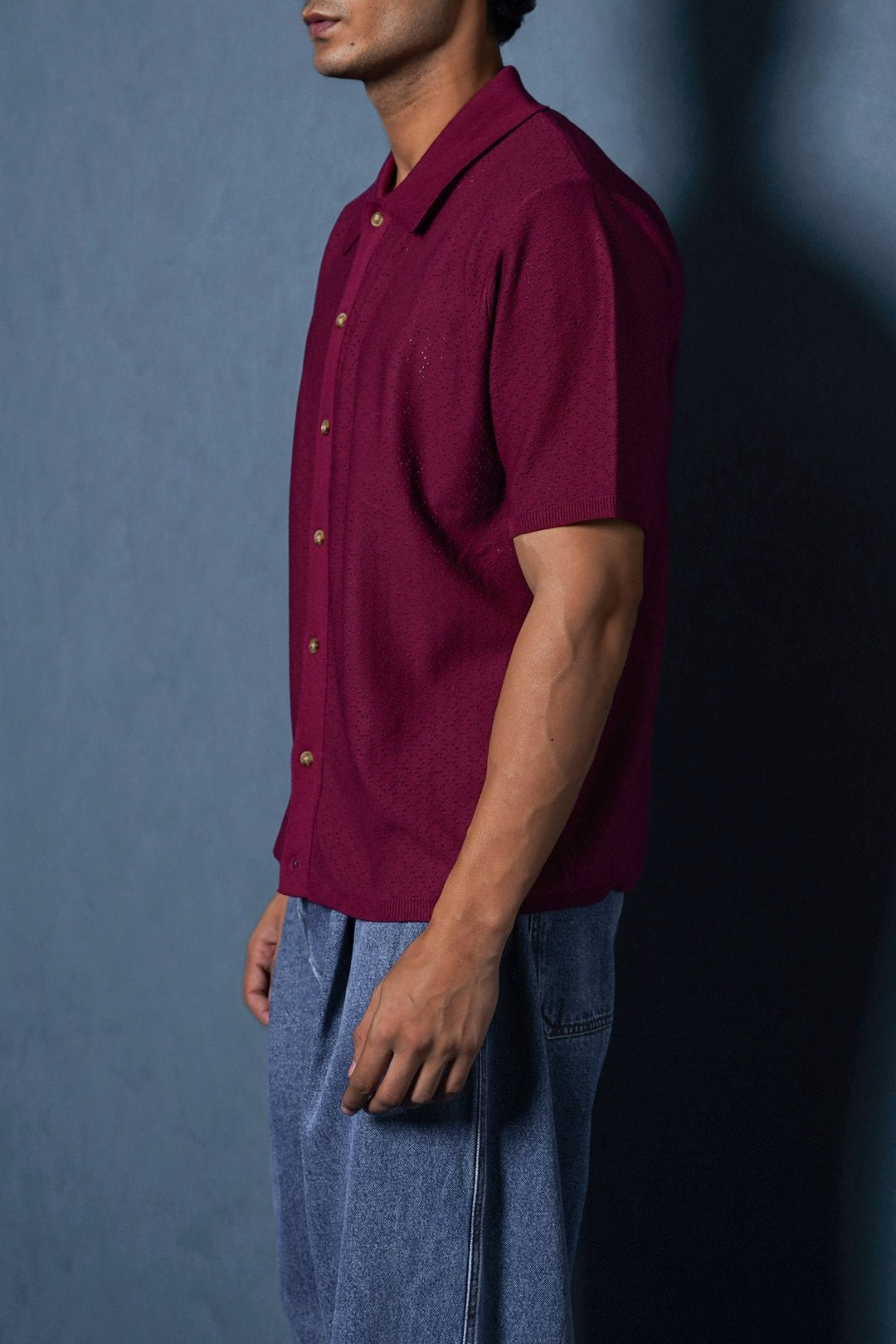 BURGUNDY HAVANA BUTTON-DOWN