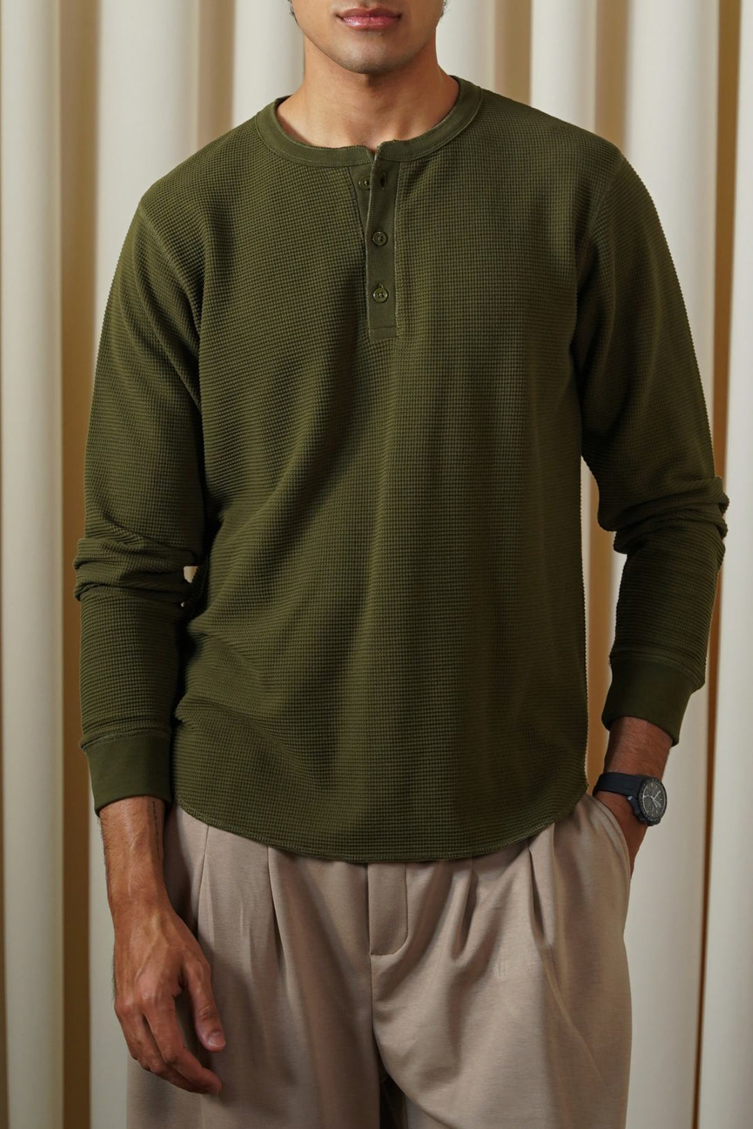 OLIVE WAFFLE KNIT T-SHIRT