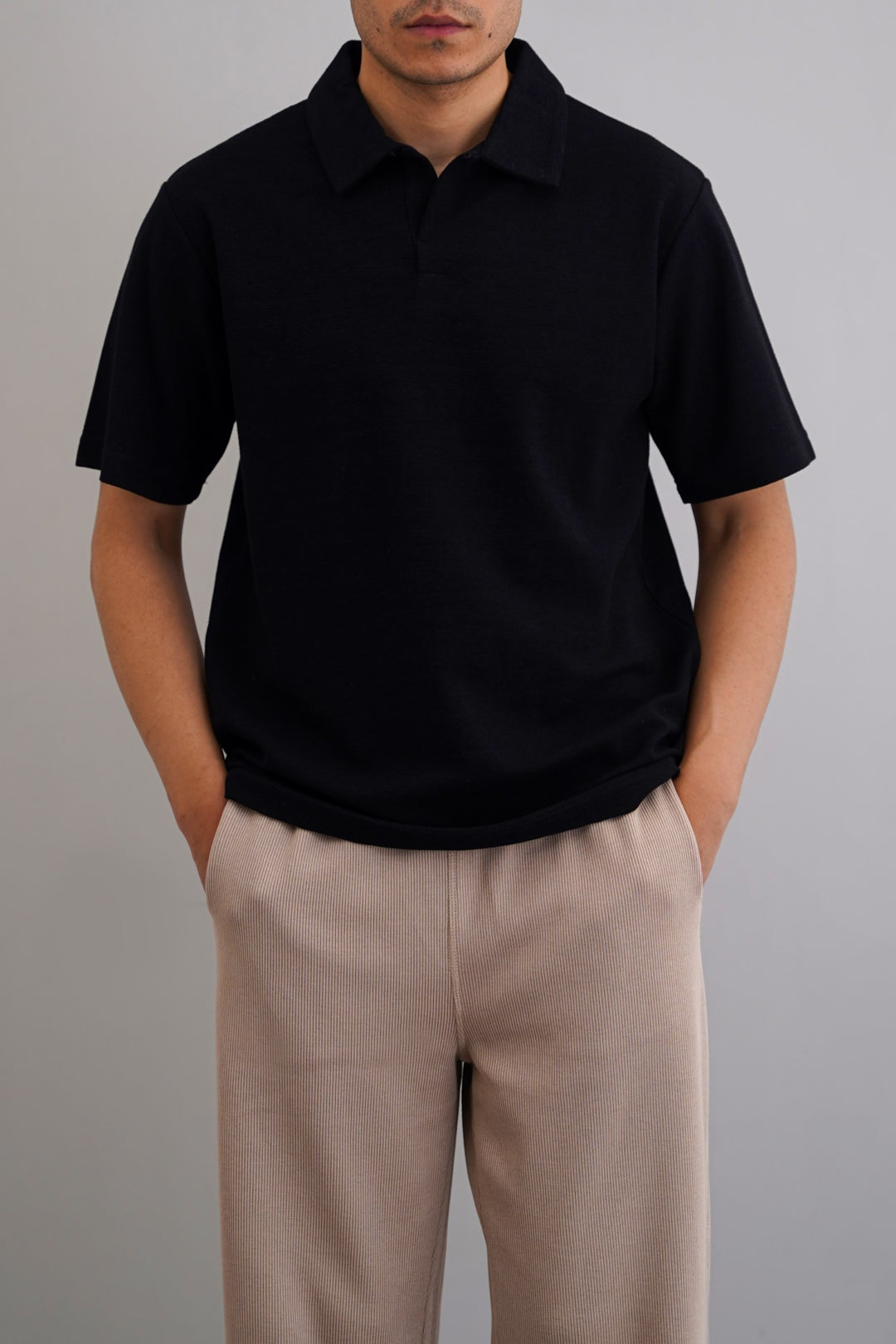 TEXTURED ESSENTIAL POLO