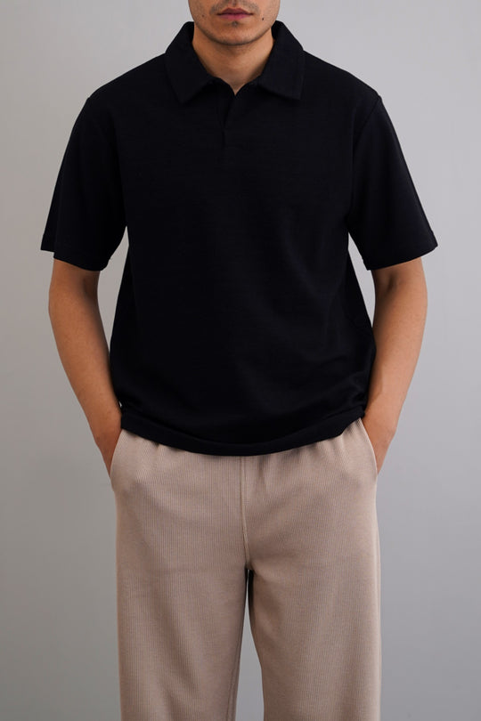 TEXTURED ESSENTIAL POLO