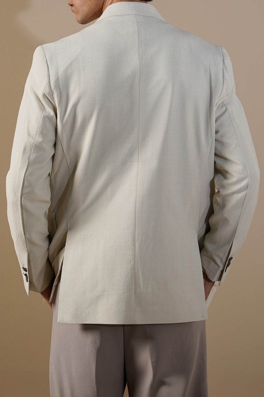 BEIGE TAILORED LIGHT BLAZER