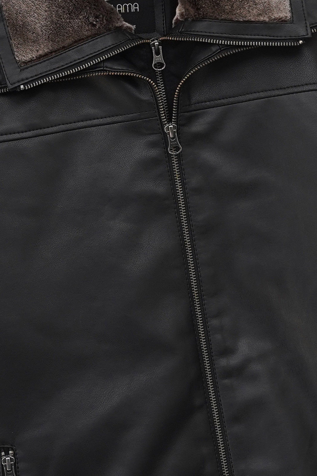 BLACK DETACHABLE COLLAR JACKET