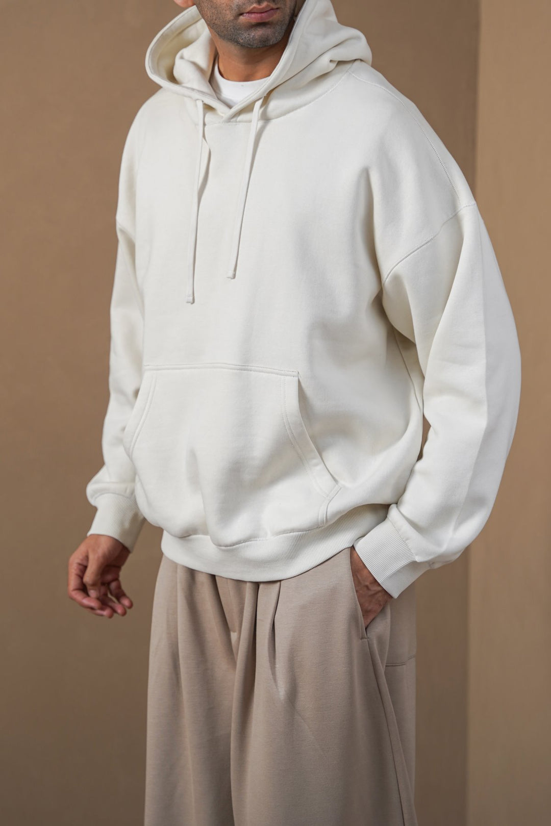 CLASSIC OVERSIZED HOODIE