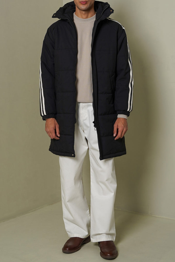 BLACK PUFFER COAT