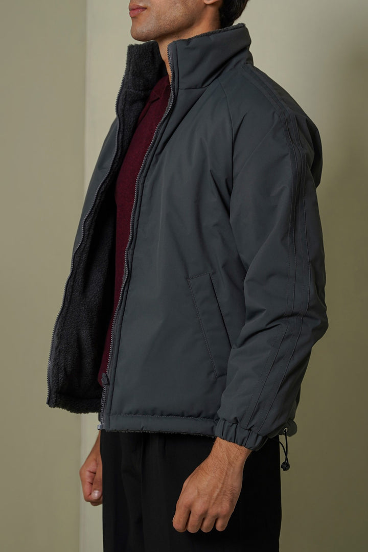 GREY REVERSIBLE SHERPA PUFFER