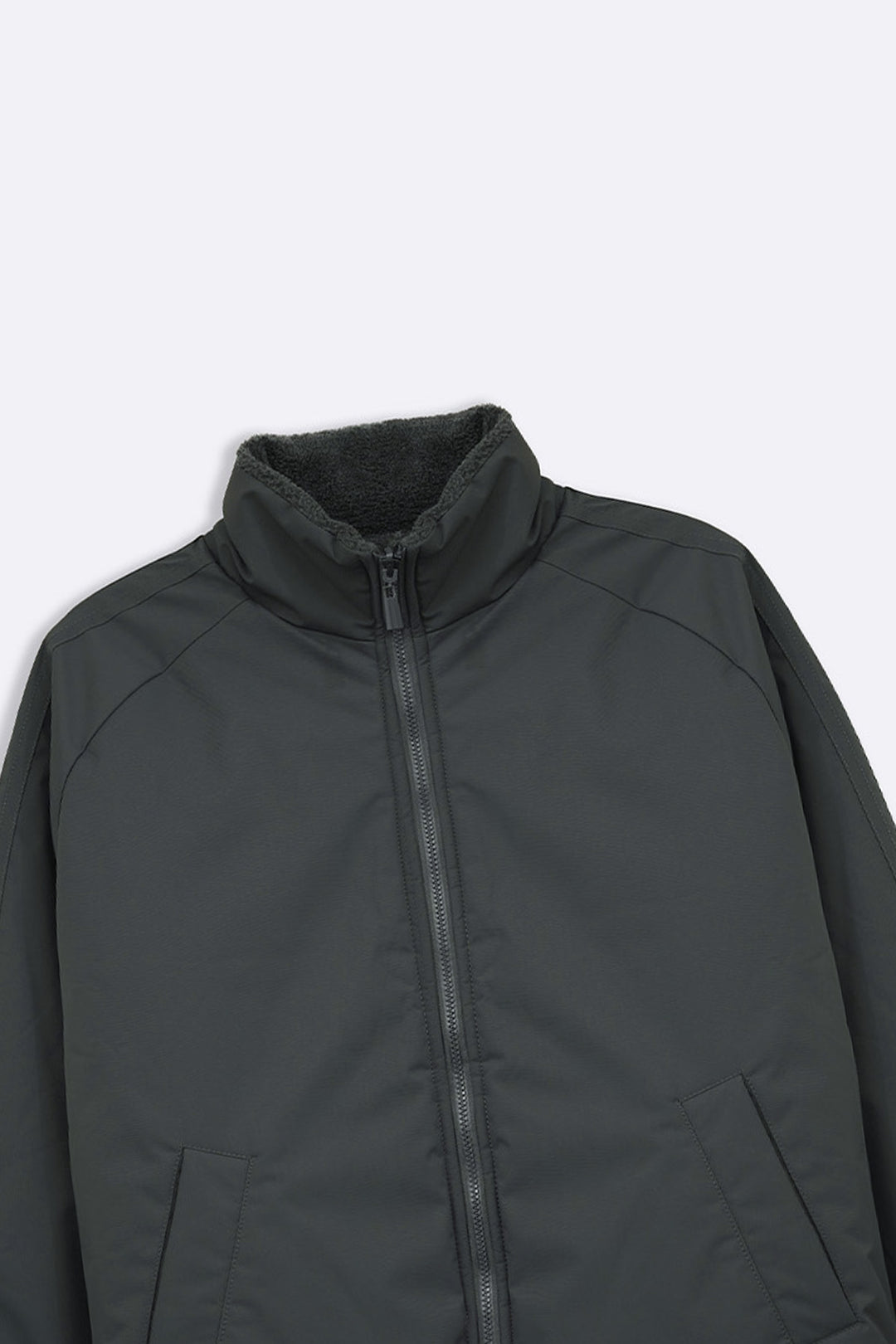 GREY REVERSIBLE SHERPA PUFFER