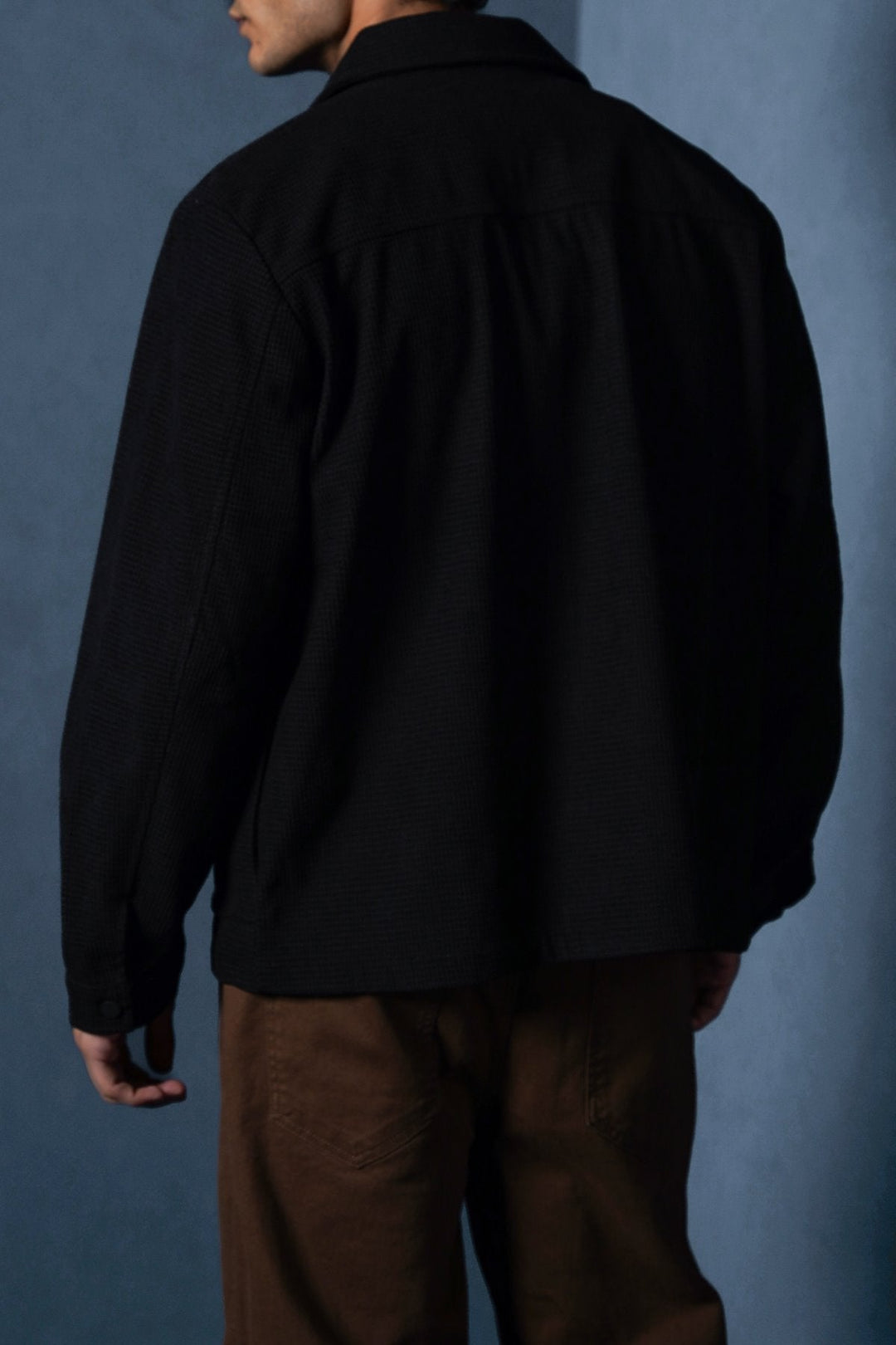 BLACK WAFFLE-TEXTURED JACKET