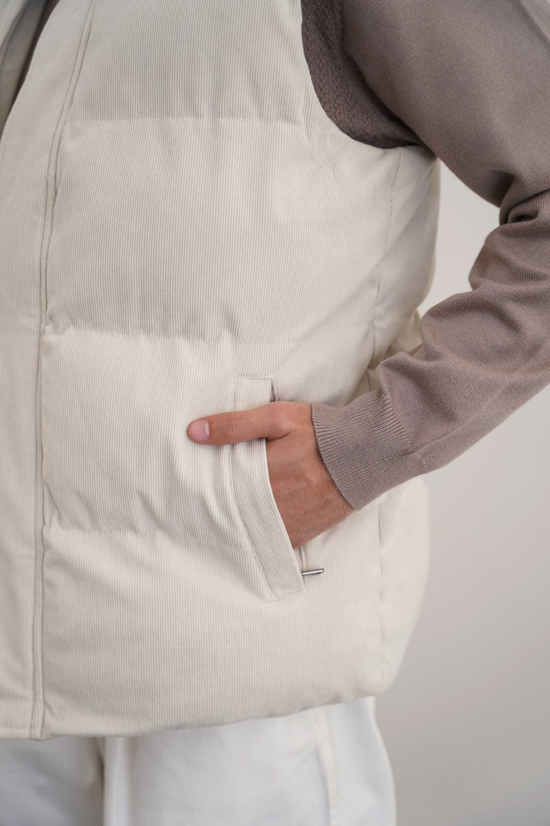 BEIGE CORDUROY PUFFER GILET