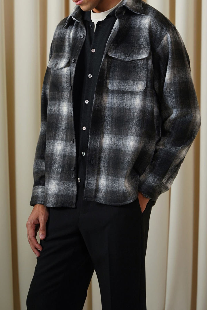 GREY PLAID FLANNEL SHACKET