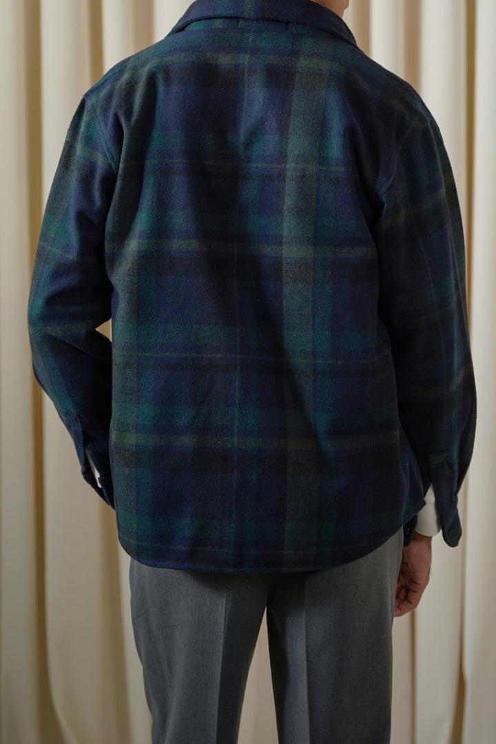 NAVY PLAID FLANNEL SHACKET