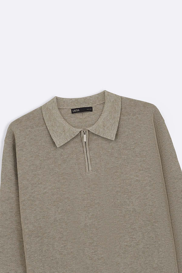 BEIGE CLASSIC COLLAR SWEATER
