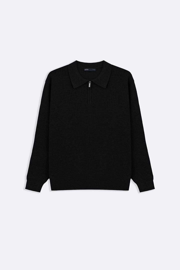 BLACK CLASSIC COLLAR SWEATER