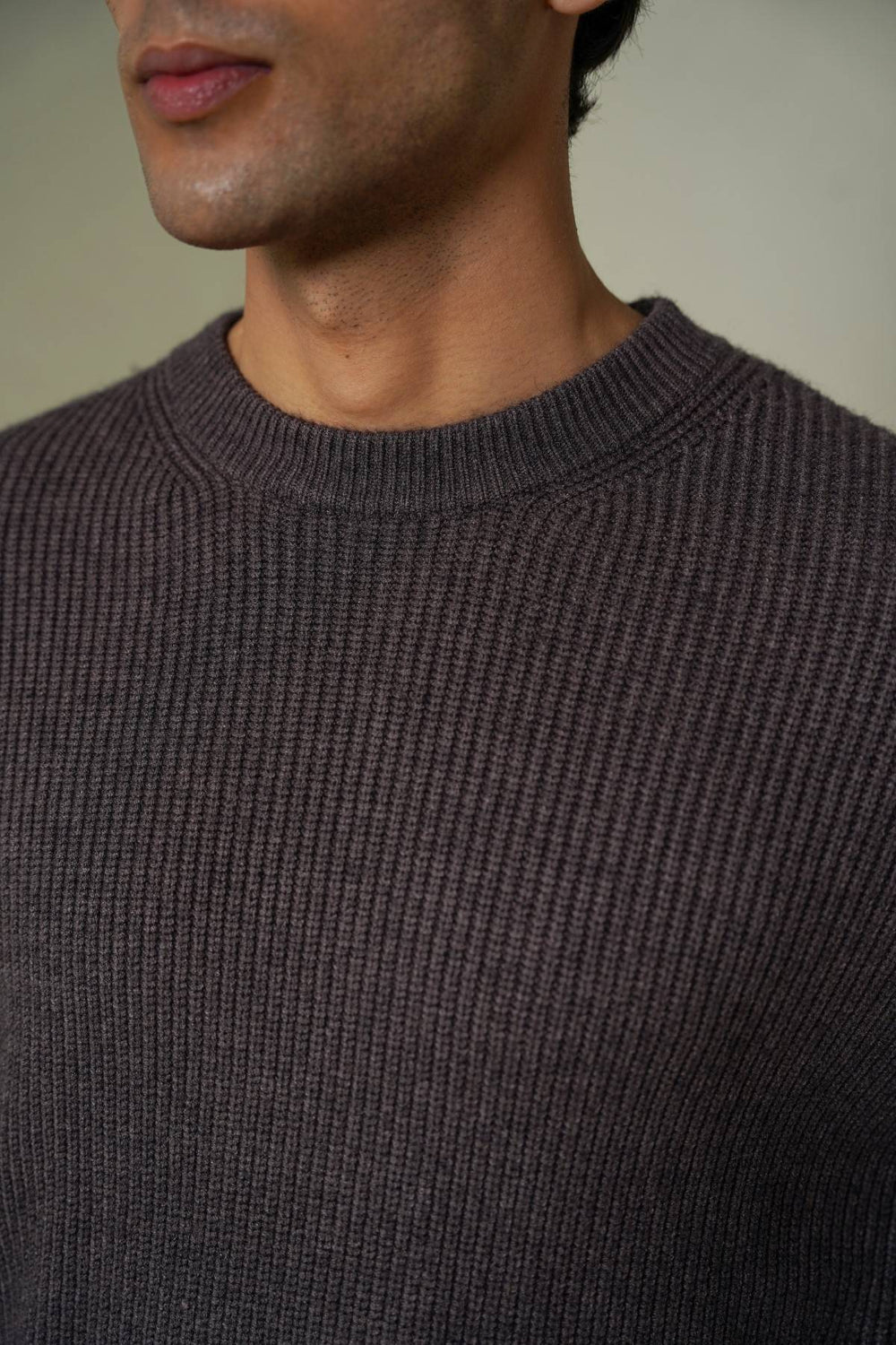 MELANGE GREY CLASSIC CREWNECK SWEATER
