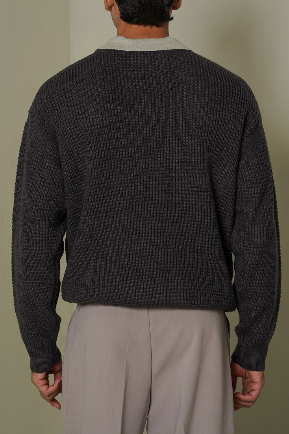 DARK GREY FISHERMAN SWEATER
