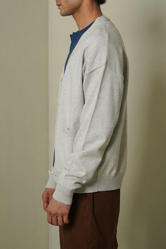 OAT WHITE GRANDPA'S CARDIGAN