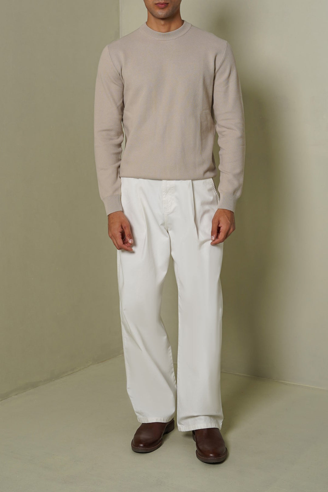 BEIGE CAMBRIDGE CREWNECK SWEATER