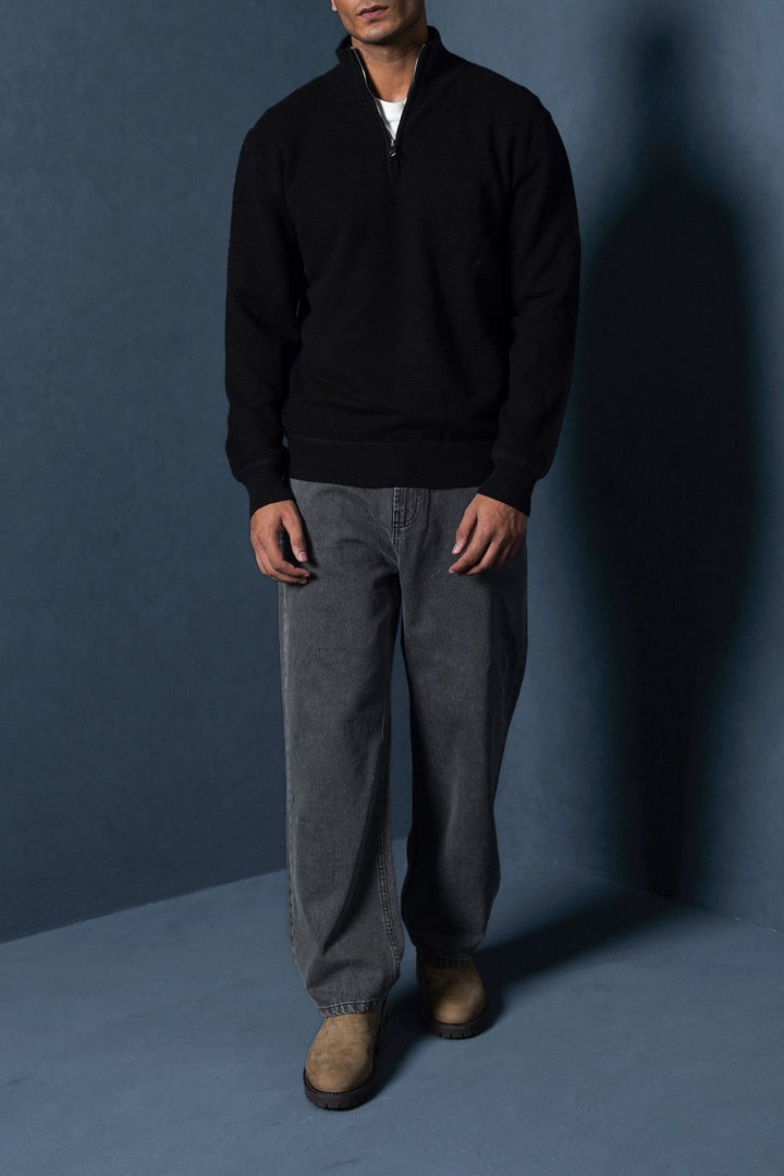 BLACK TEXTURED JUMPER