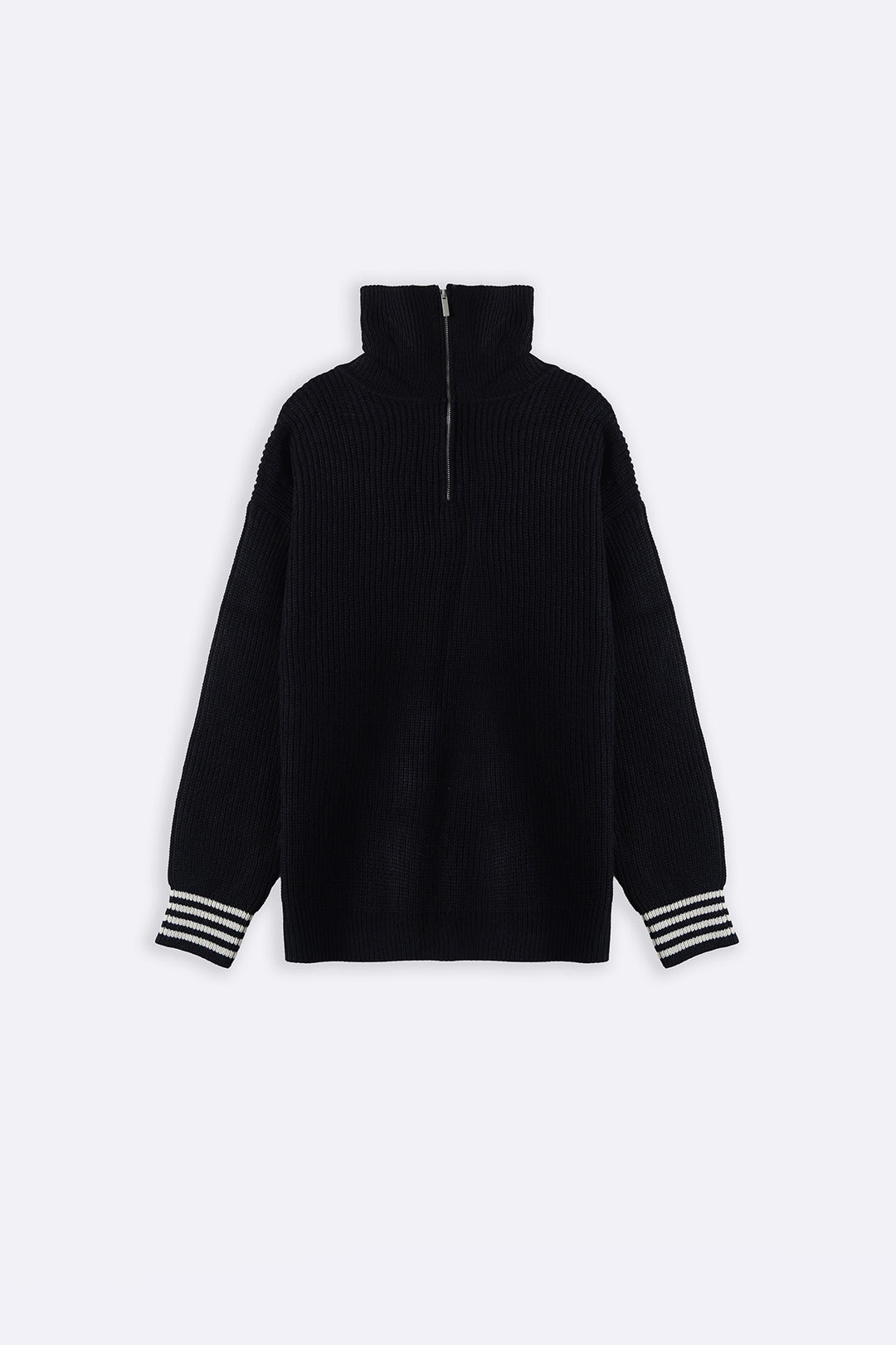 BLACK WHITE EASY MOCK-NECK PULLOVER