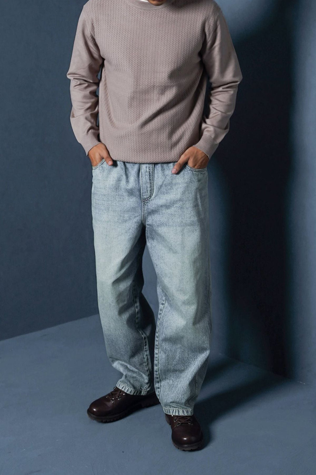 BEIGE CREW NECK SWEATER