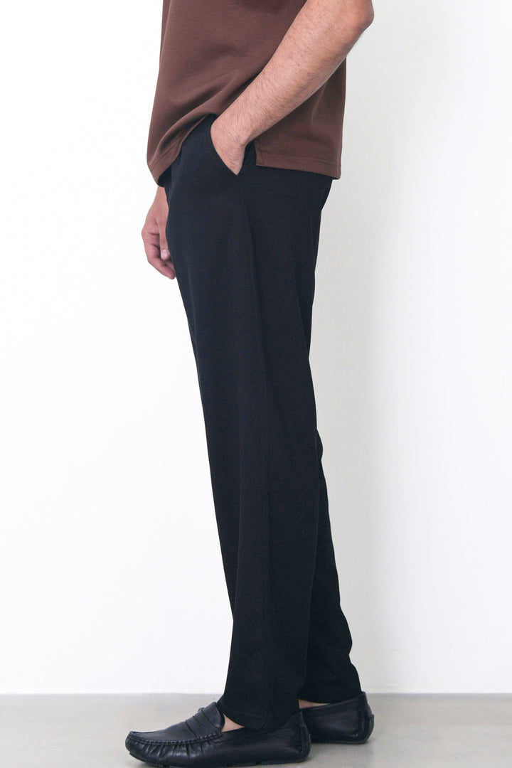BLACK TAILORED PLEAT PANTS