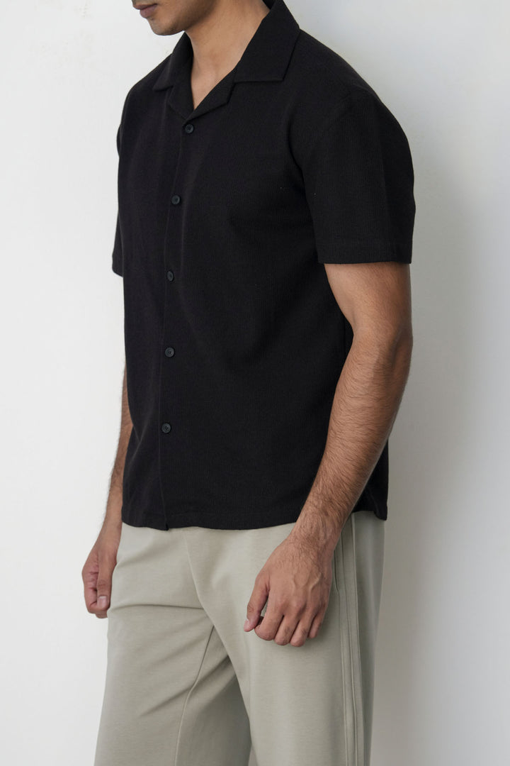 BLACK TEXTURED WEEKEND SHIRT