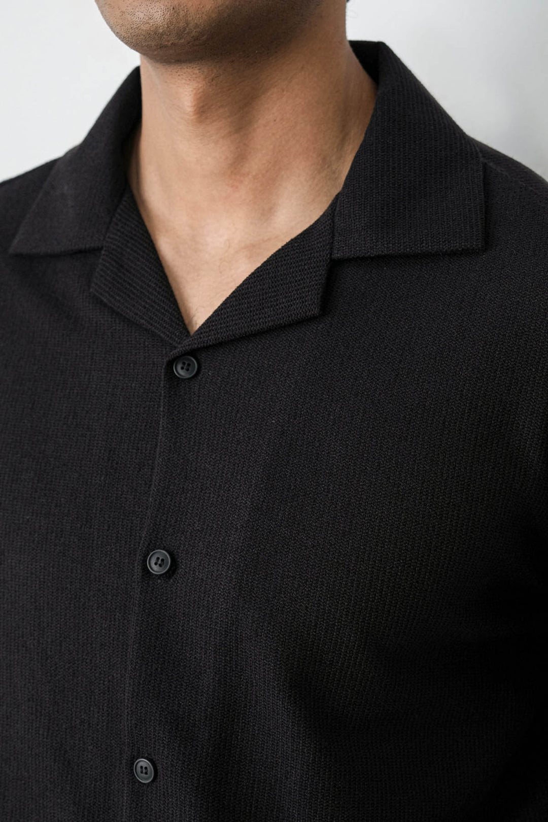 BLACK RESORT COLLAR SHIRT
