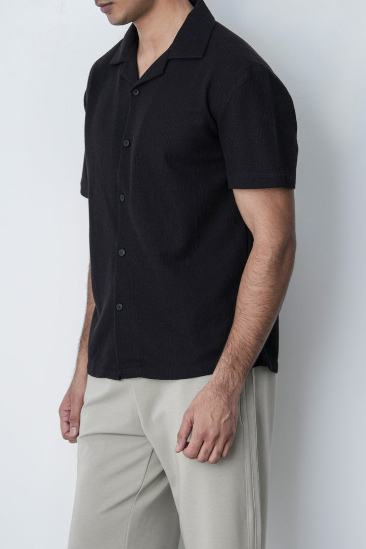 BLACK RESORT COLLAR SHIRT