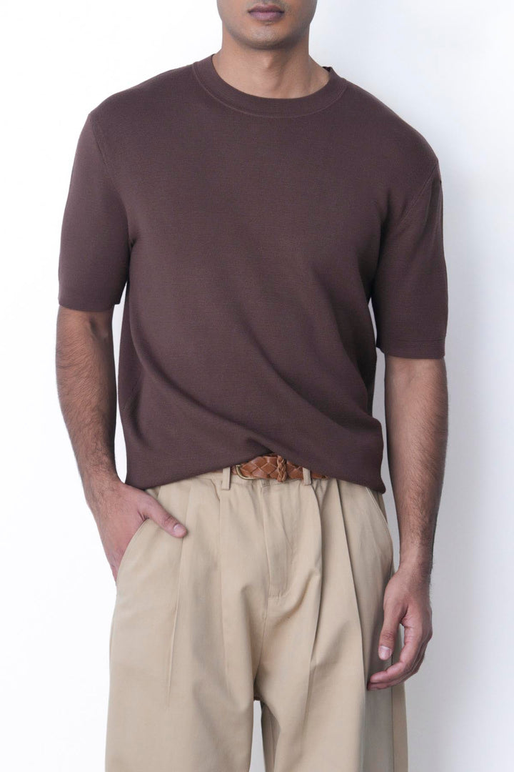 BROWN CLASSIC CREW TEE