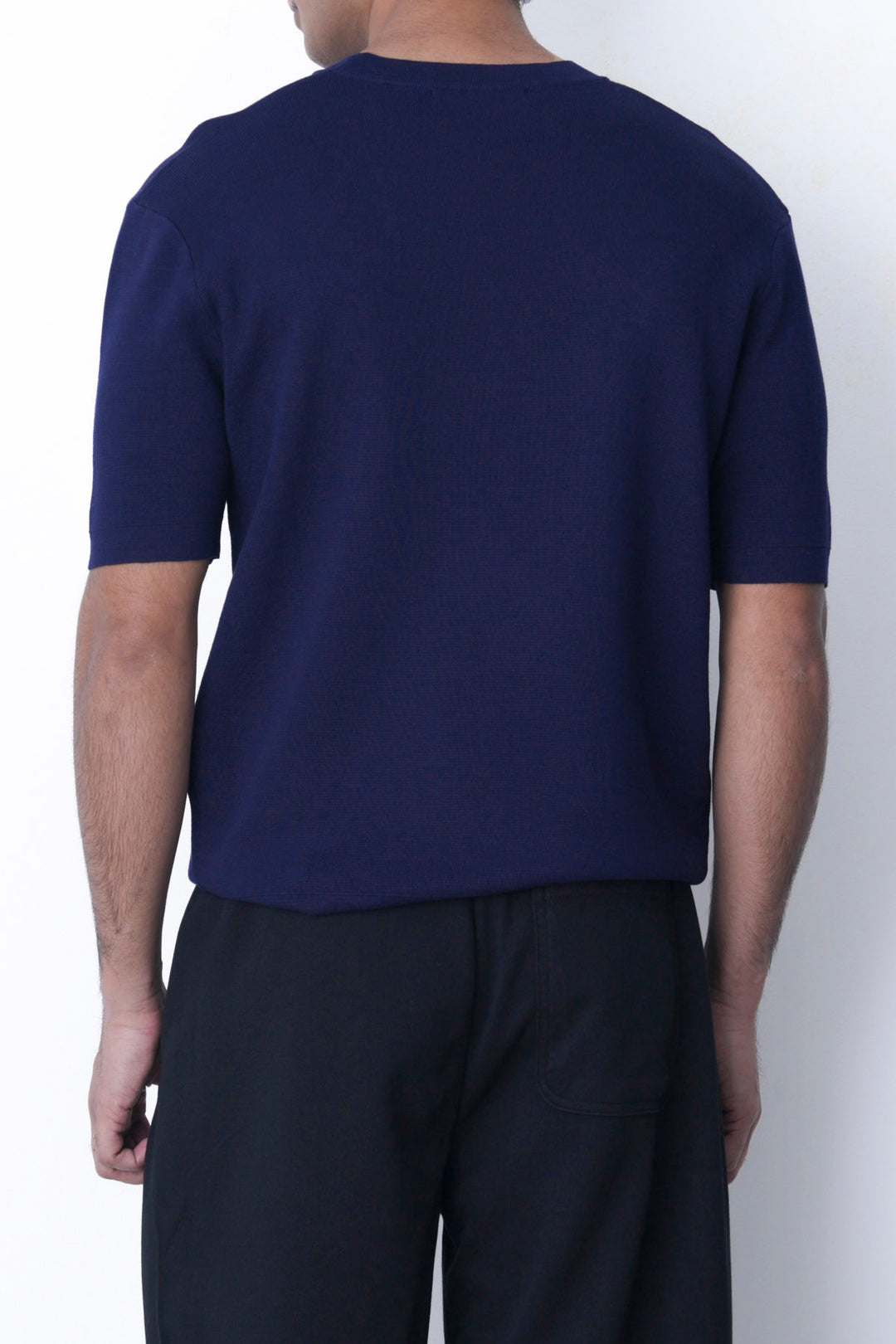 NAVY CLASSIC CREW TEE