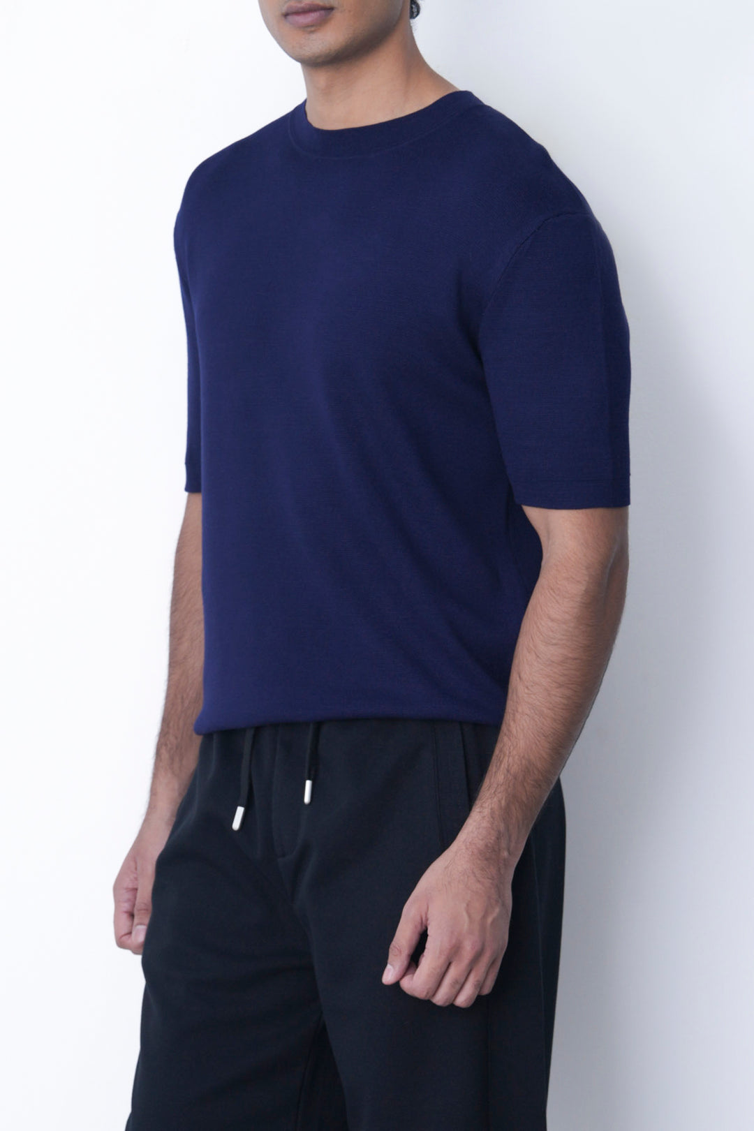 NAVY CLASSIC CREW TEE