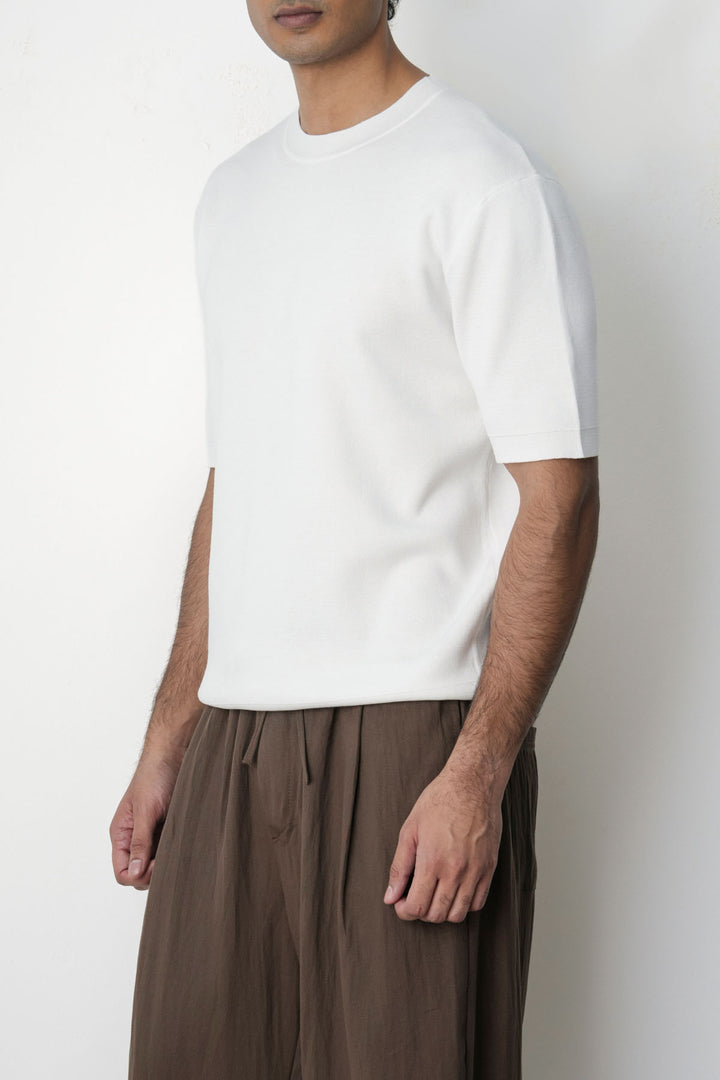 WHITE CLASSIC CREW TEE