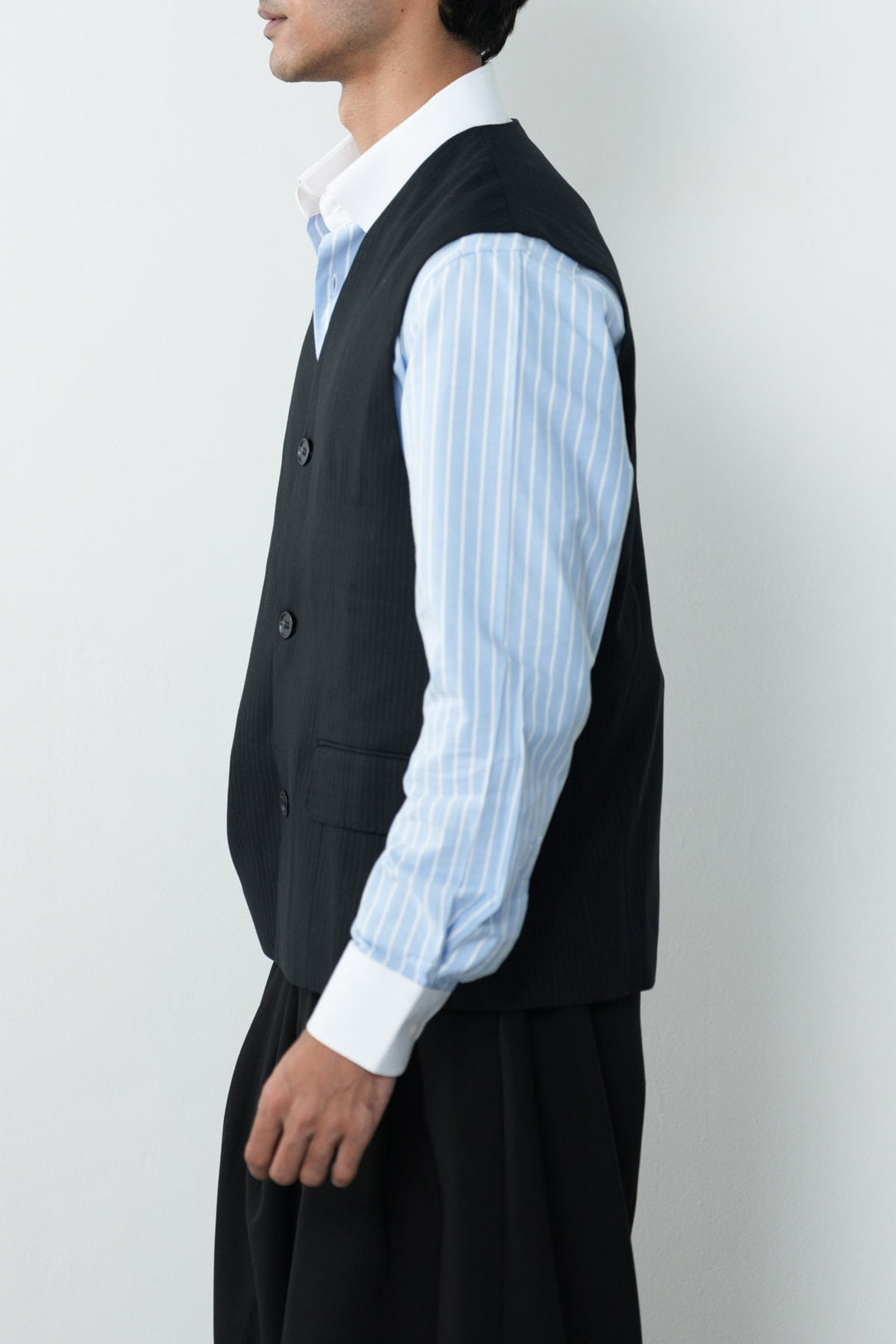 TAILORED VEST