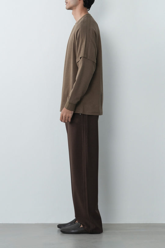 DARK BROWN DAILY RAGLAN SHIRT