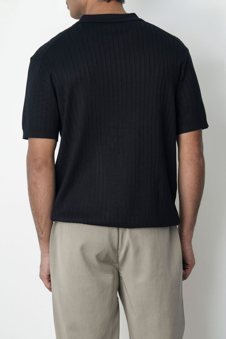 BLACK RIBBED ZIPPER POLO